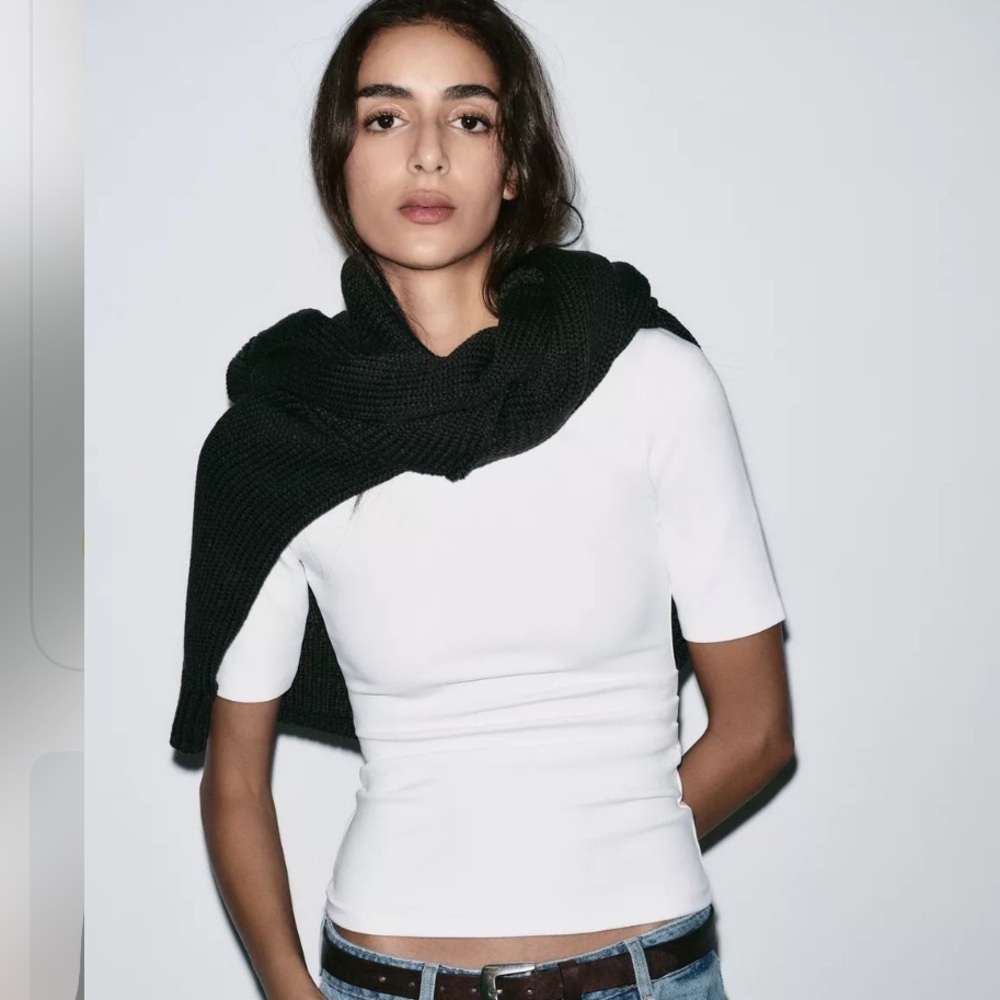Zara top - Picture 1 of 3